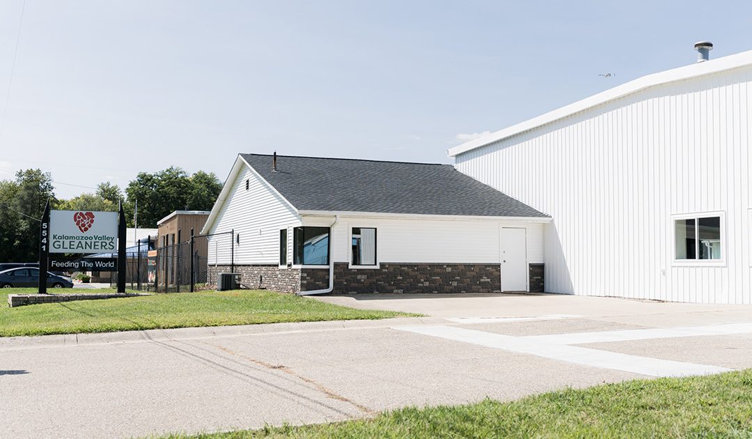Project Highlight: Kalamazoo Valley Gleaners Paint-It-Forward Project
